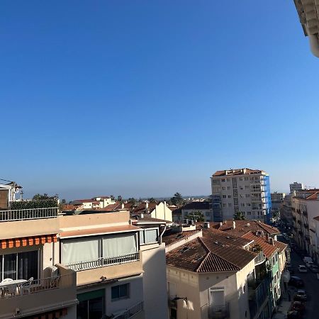 Appartement Hyeres - Centre Ville 3 Chambres 6 Personnes 4Eme Etage Escalier - Sebastien Claire 外观 照片