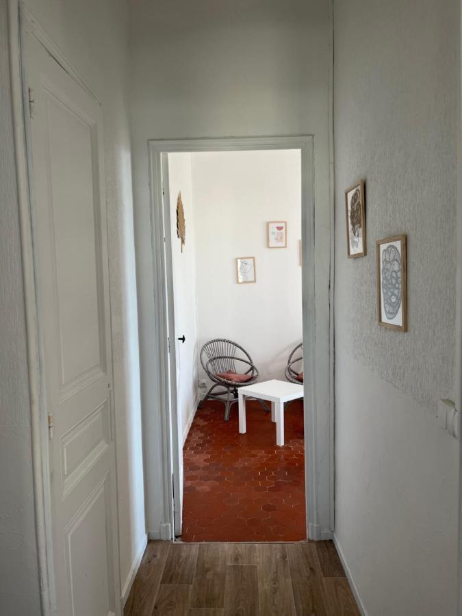 Appartement Hyeres - Centre Ville 3 Chambres 6 Personnes 4Eme Etage Escalier - Sebastien Claire 外观 照片